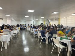 Almoço especial marca confraternização de fim de ano na Santa Casa 